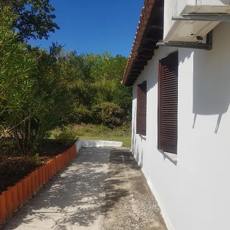 Vilă Kaiti 4 *