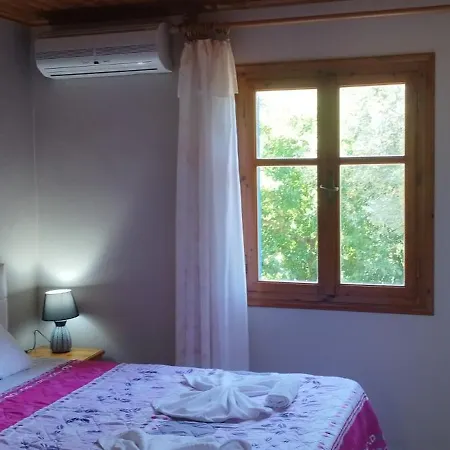 Villa Kaiti 4 *