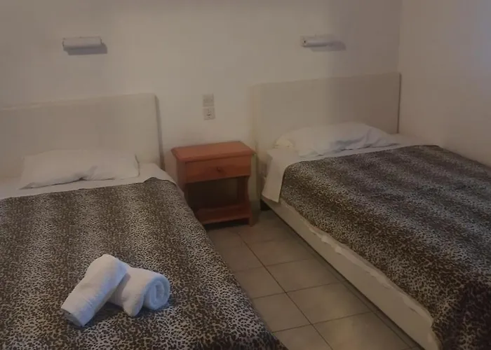 Kaiti 4 * Koukounaries